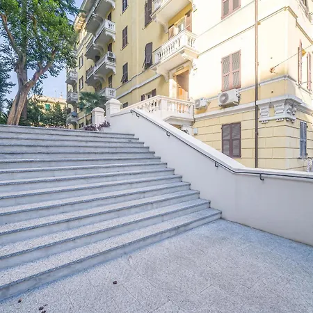 公寓 Lovely In With Wifi